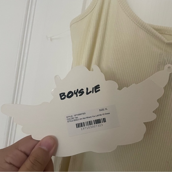 NWT Boys Lie I Am Not Where You Left Me V2 Maxi Dress - Picture 12 of 16
